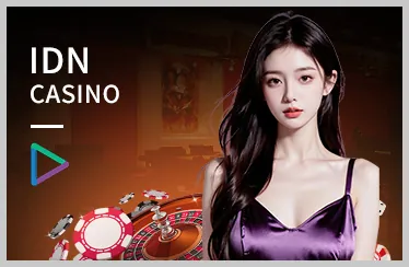 Giải đấu eSports với khán giả cổ vũ